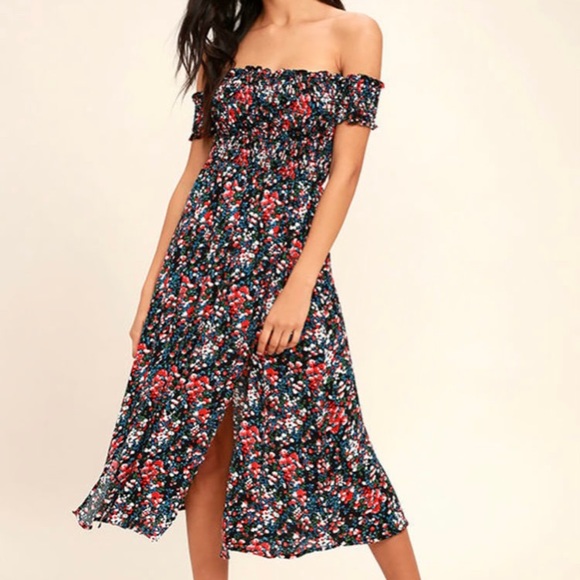 Lulu’s View from the Meadow Black Floral print off the shoulder dress! - Picture 3 of 7